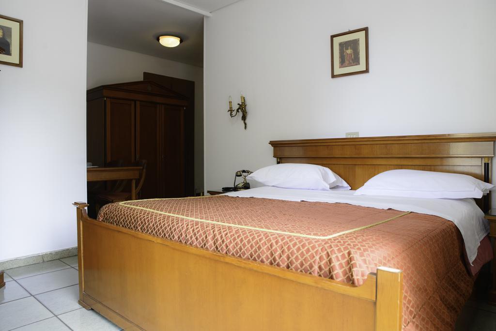 Hotel Napoleon Turin Exterior foto